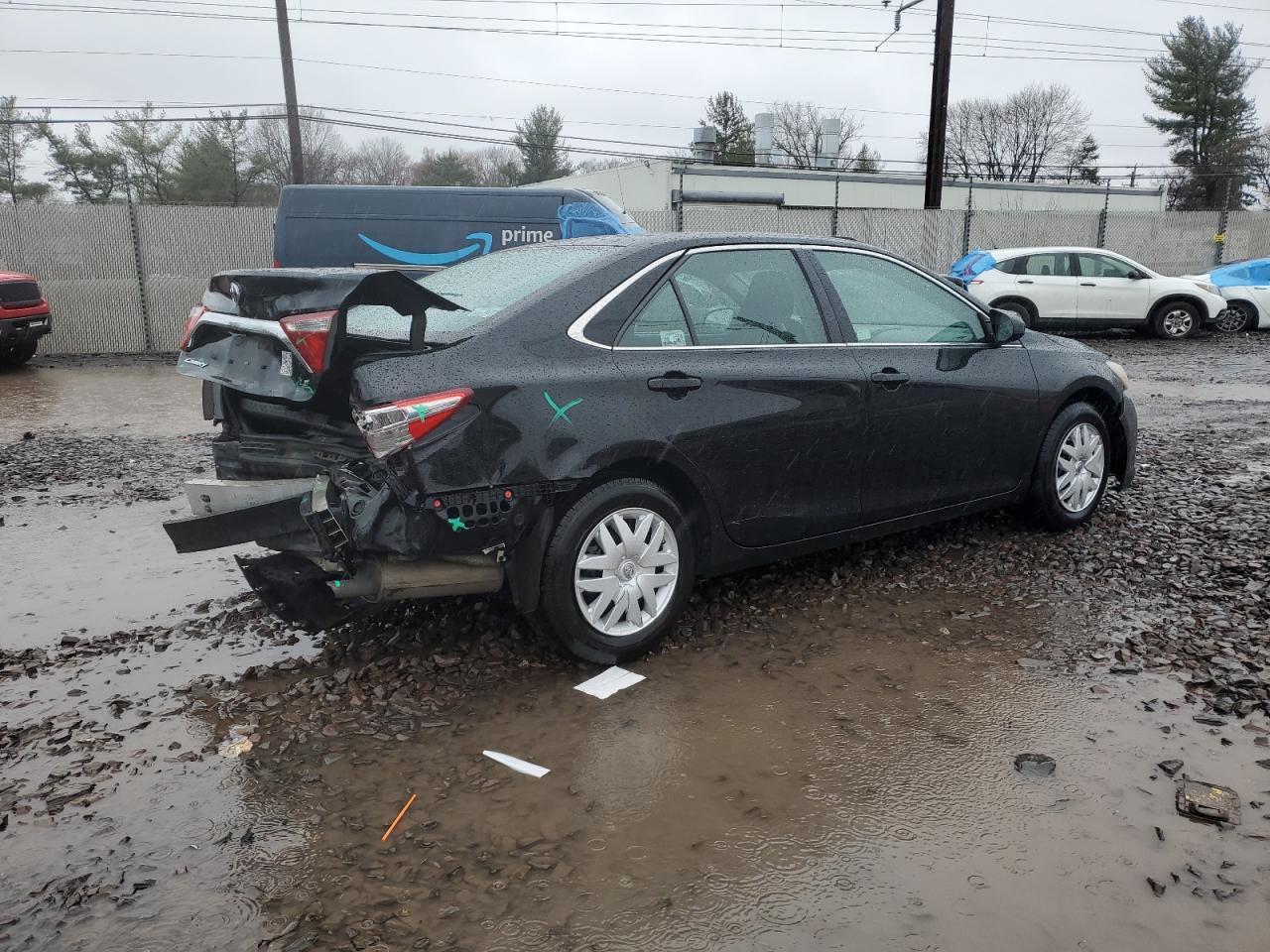 2016 TOYOTA CAMRY LE - Image 3