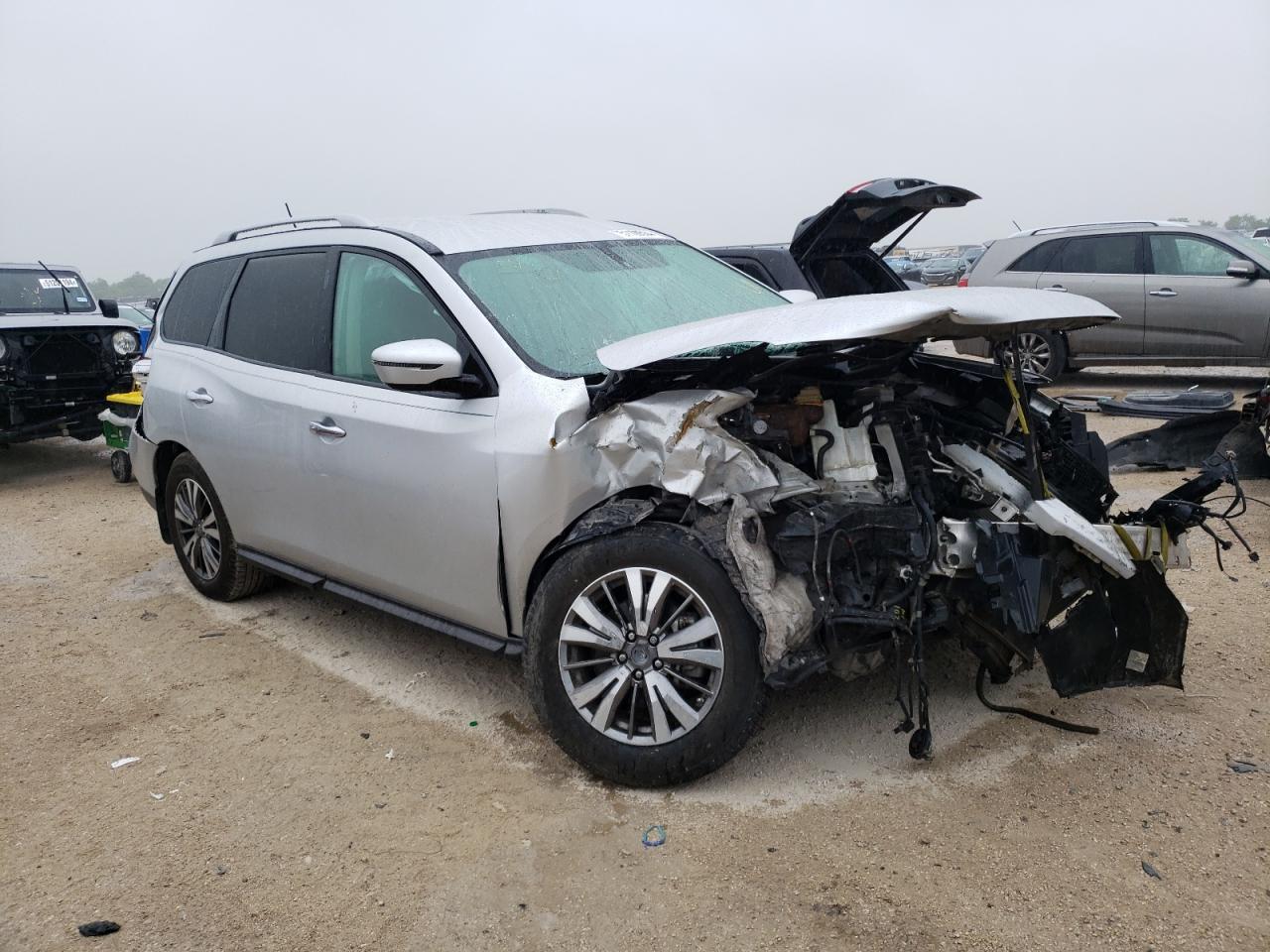 2018 NISSAN PATHFINDER - Фото 4