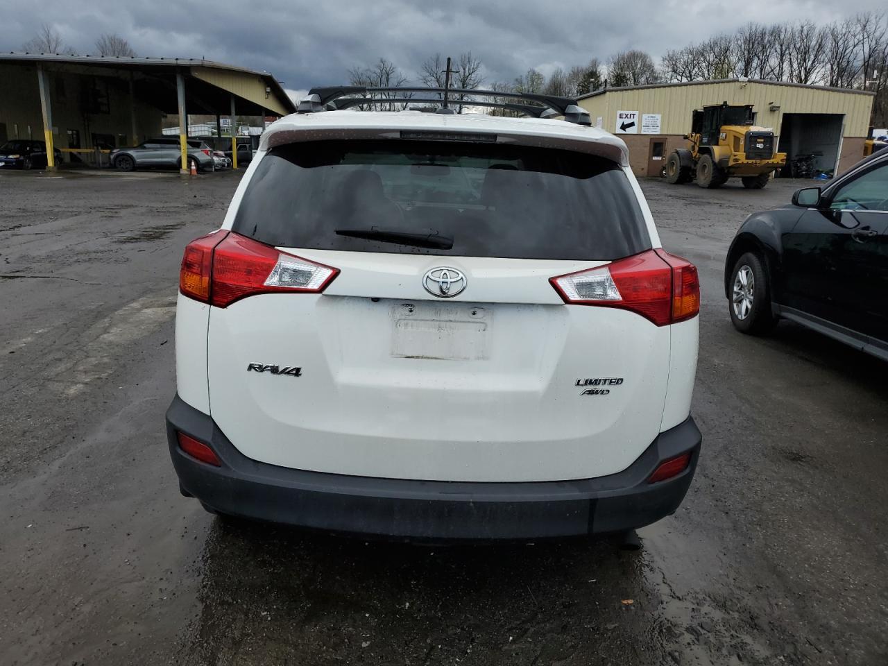 2015 TOYOTA RAV4 LIMIT - Фото 6