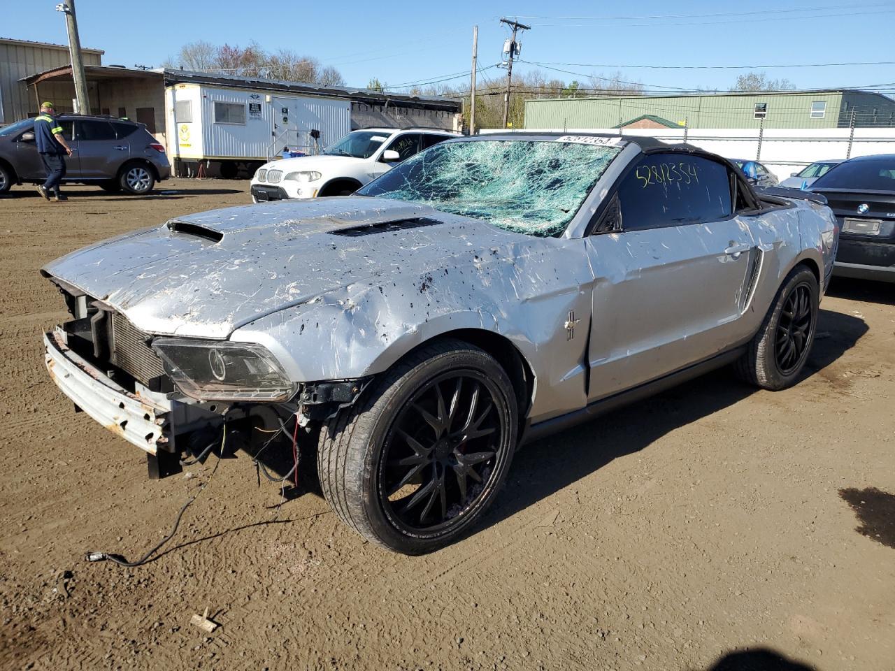 2010 FORD MUSTANG car image