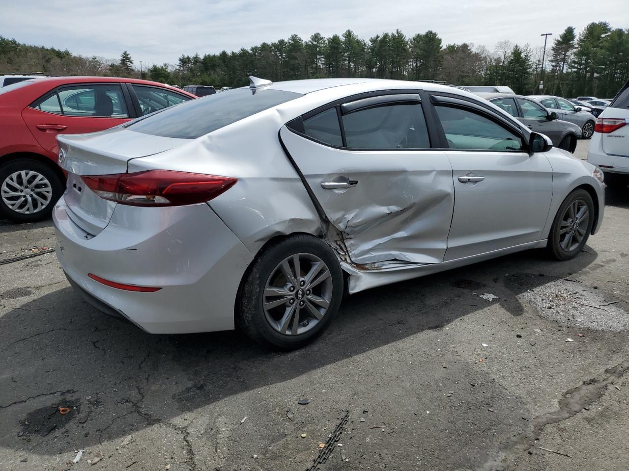 2017 HYUNDAI ELANTRA SE - Image 3