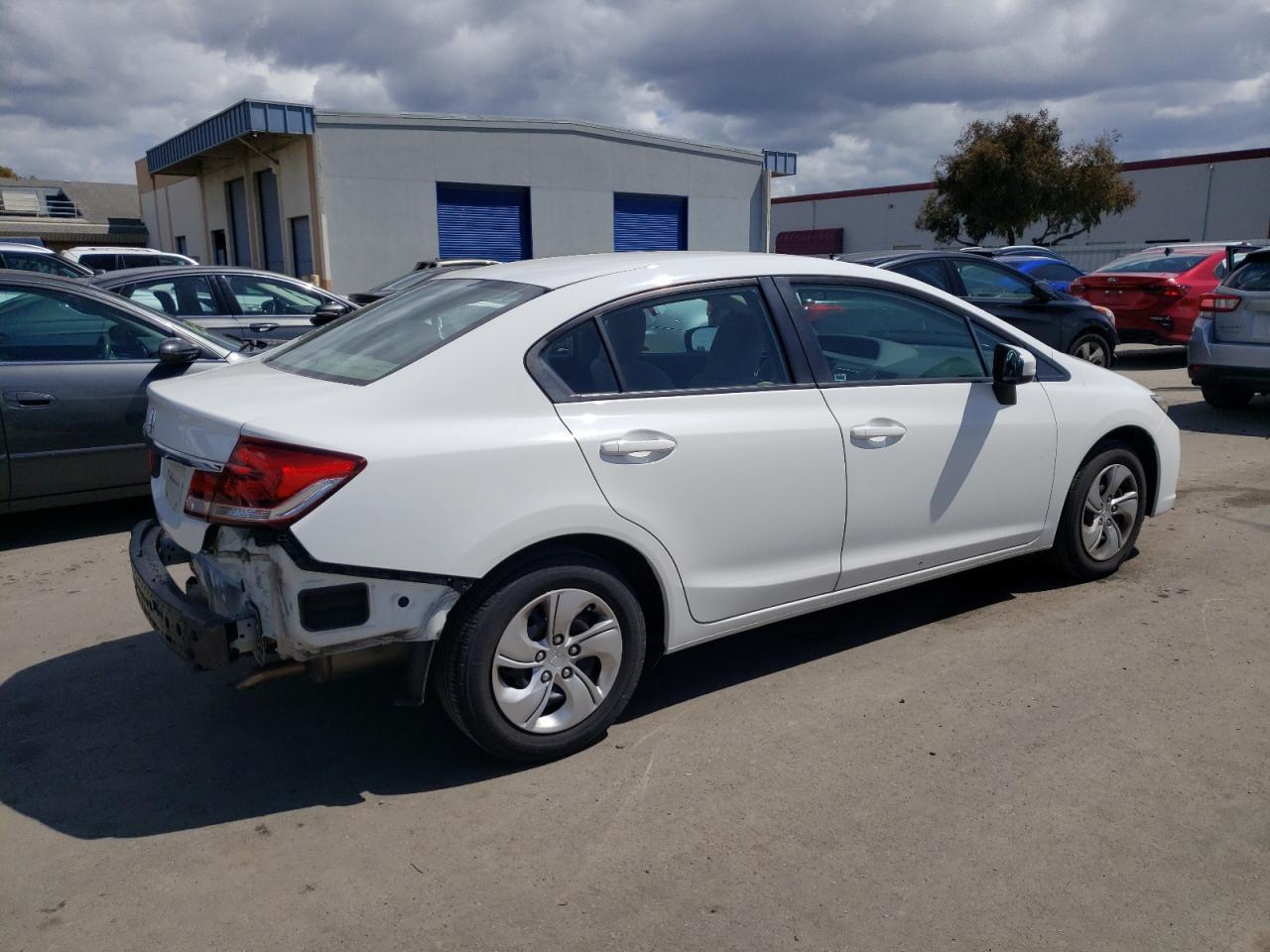 2015 HONDA CIVIC LX - Image 3