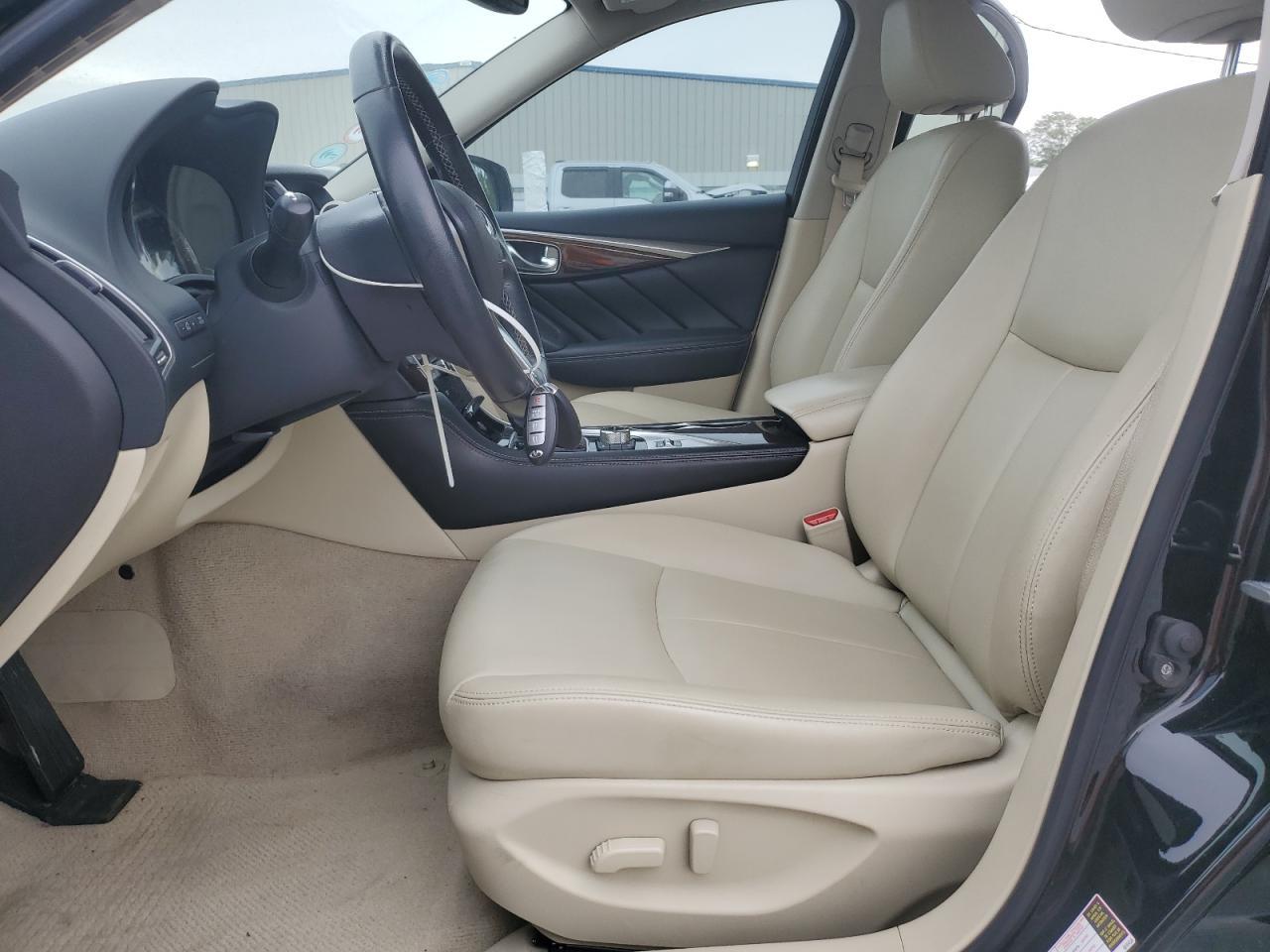 2019 INFINITI Q50 LUXE - Image 7