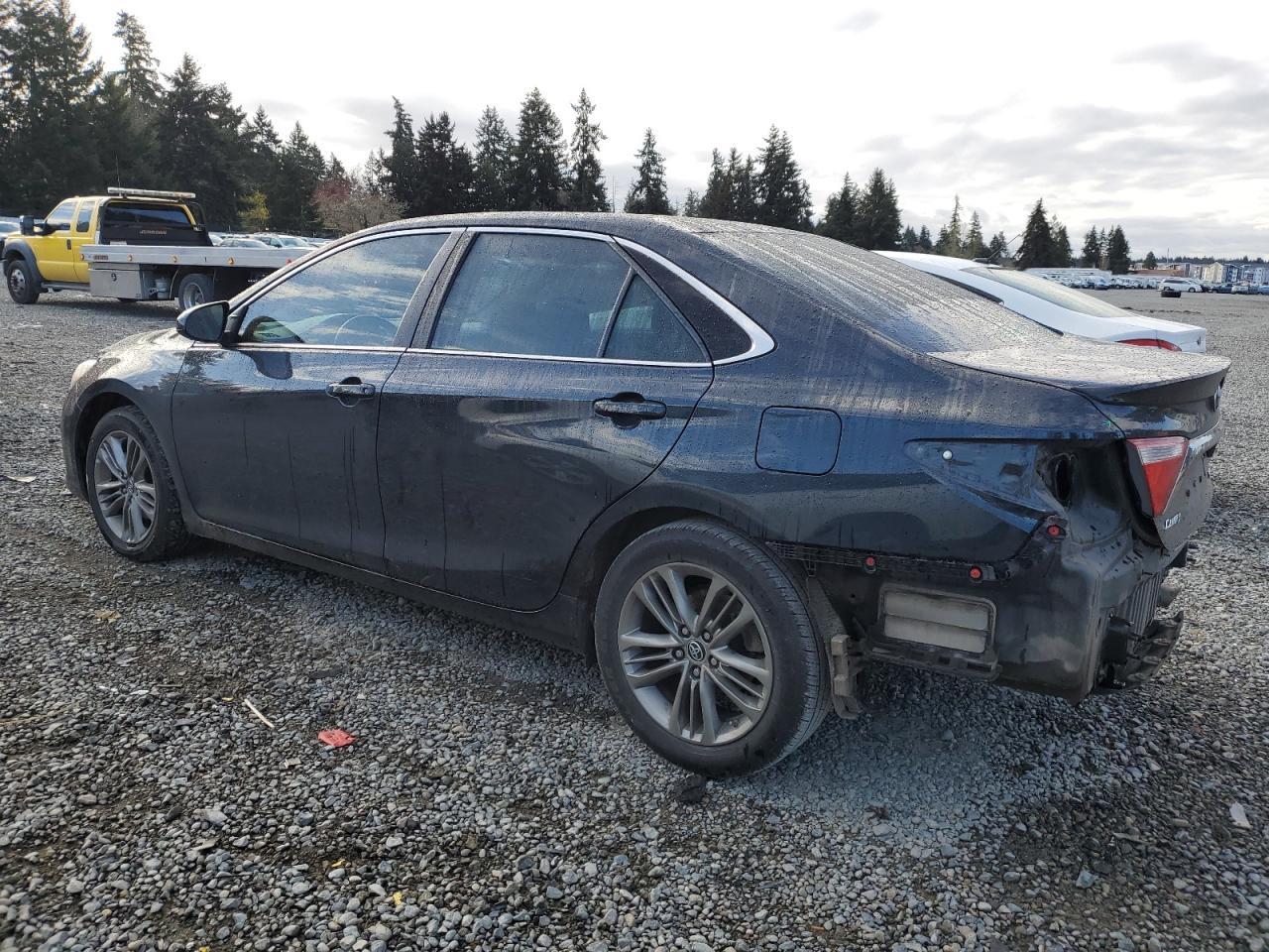 2016 TOYOTA CAMRY LE - Image 2