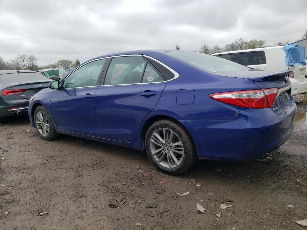 2016 TOYOTA CAMRY LE - Фото 2