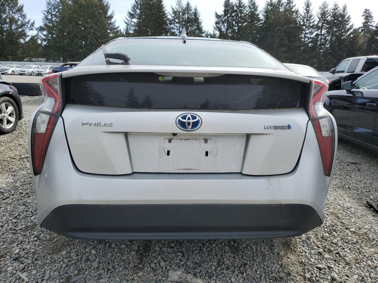 2016 TOYOTA PRIUS - Фото 6