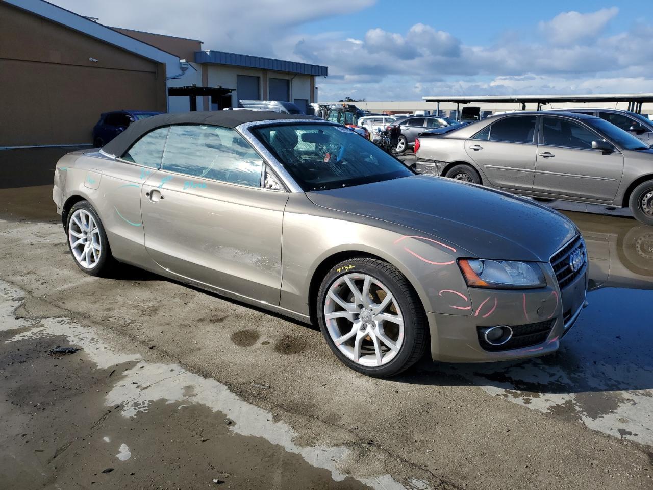 2011 AUDI A5 PREMIUM - Image 4