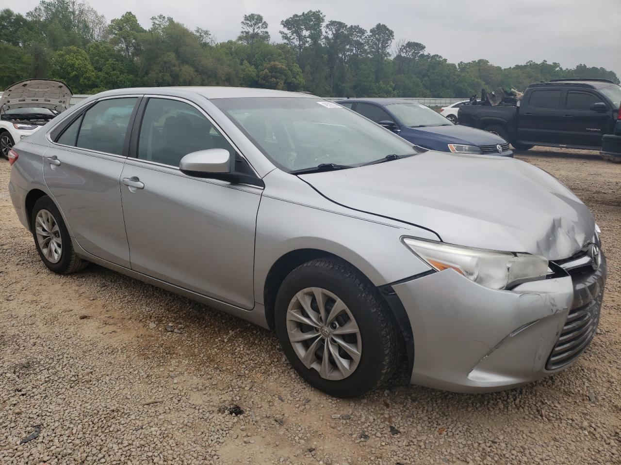 2017 TOYOTA CAMRY LE - Image 4