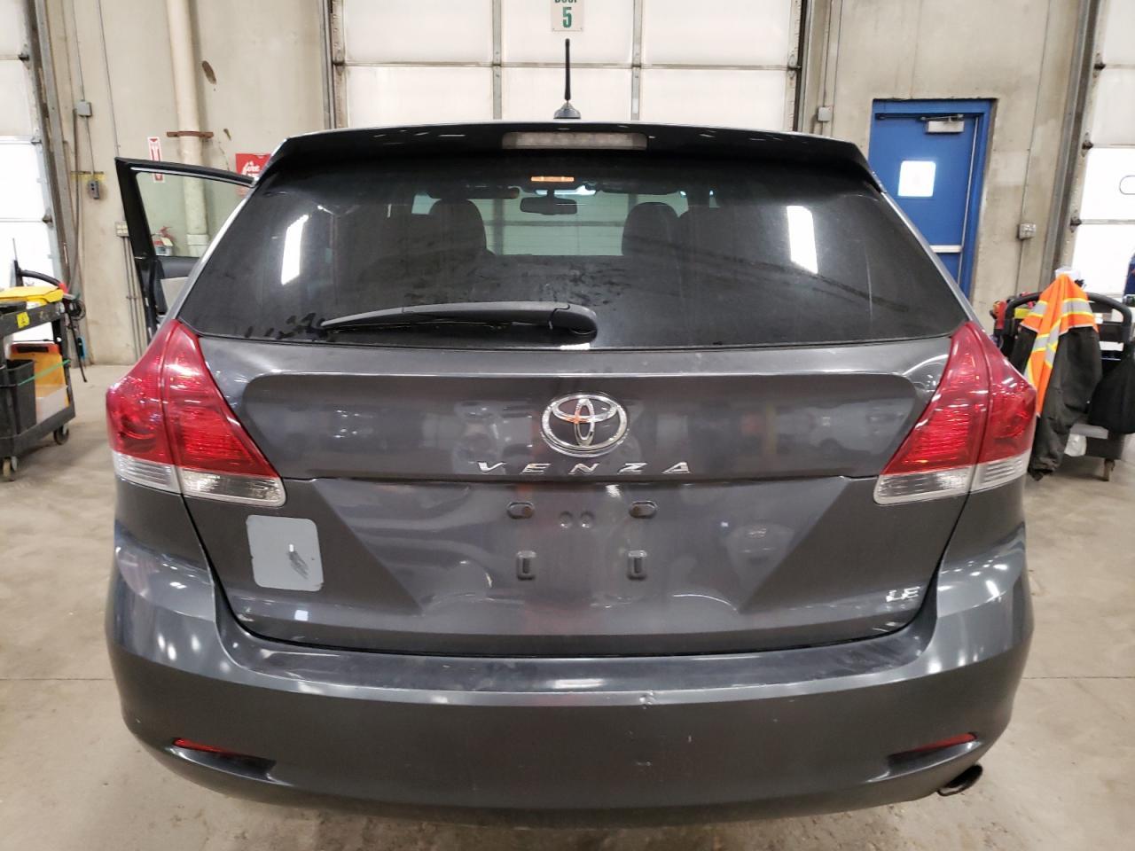 2013 TOYOTA VENZA LE - Image 6