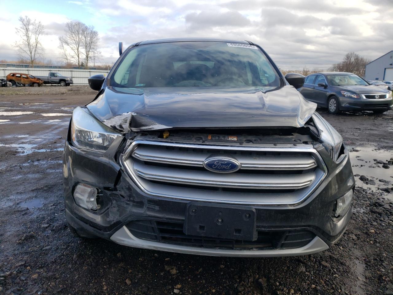 2017 FORD ESCAPE SE - Фото 5