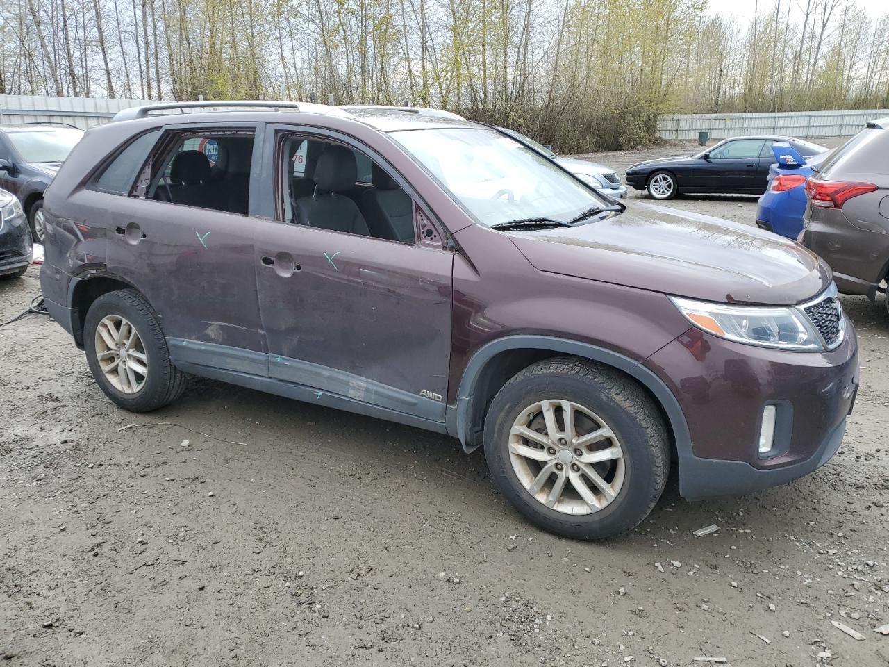 2015 KIA SORENTO LX - Image 4