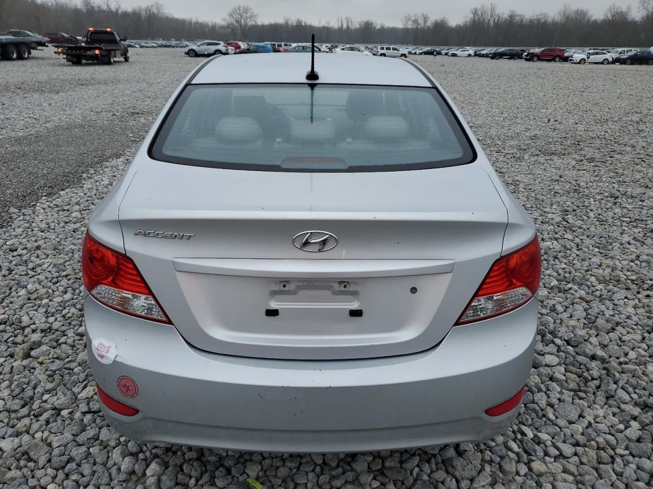 2014 HYUNDAI ACCENT GLS - Фото 6
