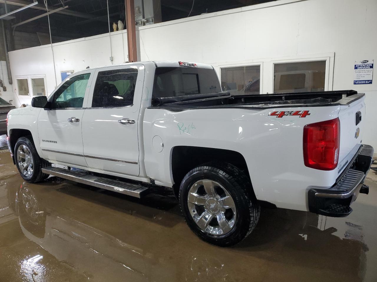 2018 CHEVROLET SILVERADO - Фото 2