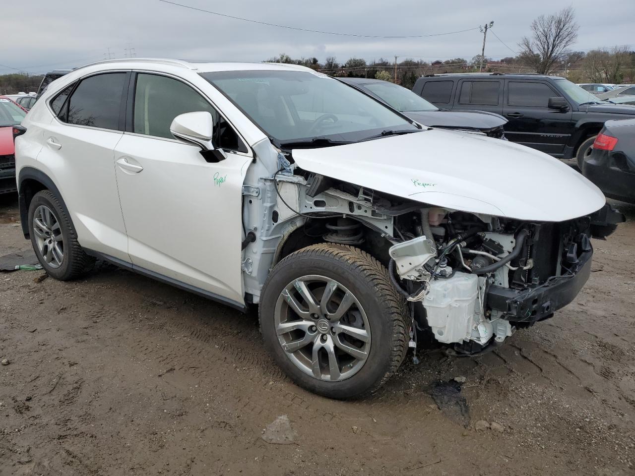 2015 LEXUS NX 200T - Image 4