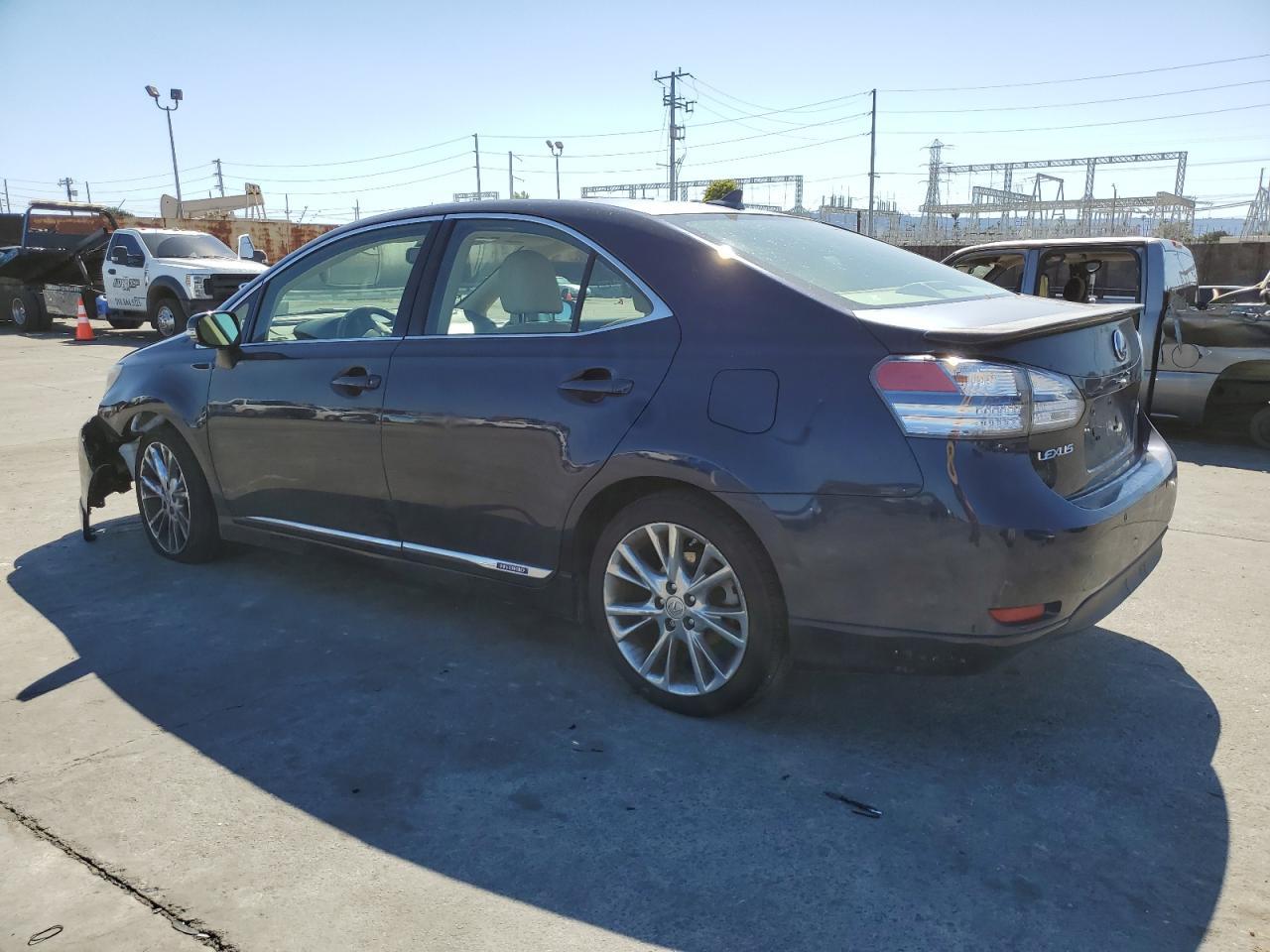 2010 LEXUS HS 250H - Image 2