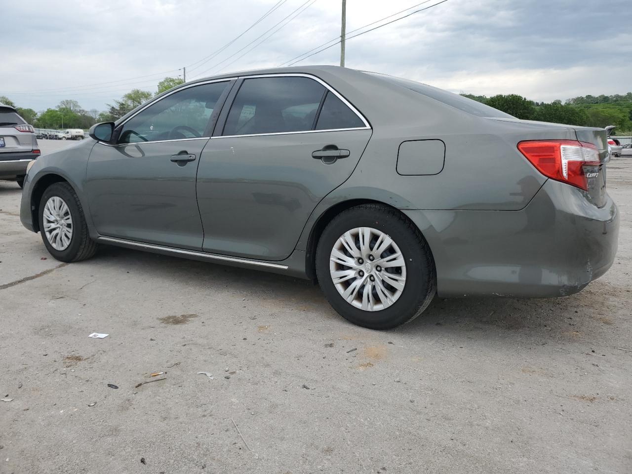 2014 TOYOTA CAMRY L - Фото 2