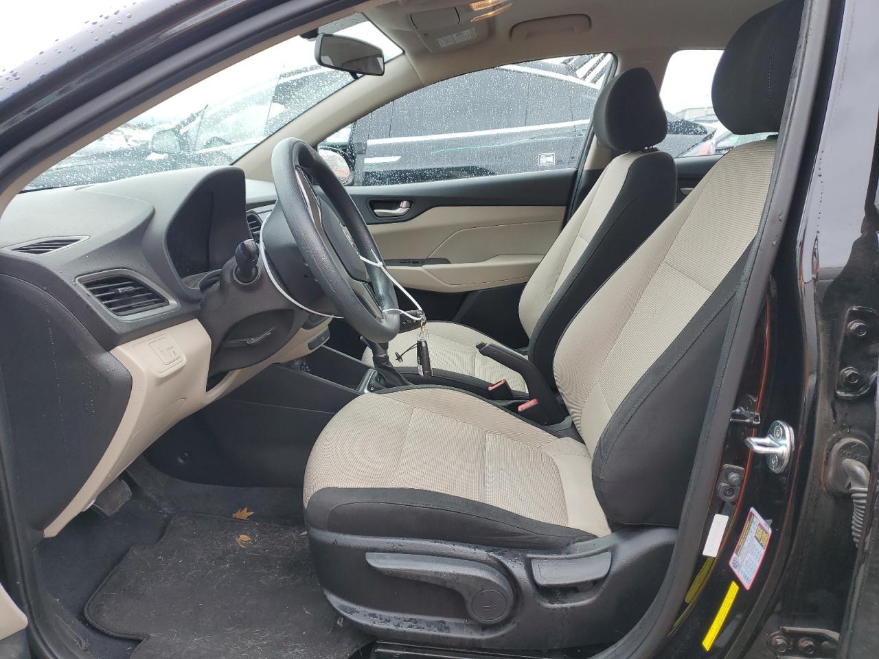 2019 HYUNDAI ACCENT SE - Фото 7