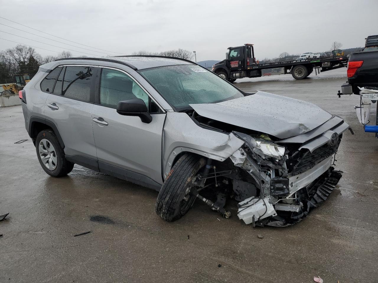 2021 TOYOTA RAV4 LE - Фото 4