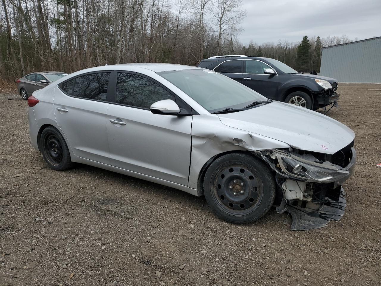 2017 HYUNDAI ELANTRA SE - Фото 4