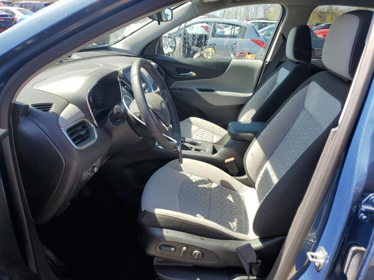 2024 CHEVROLET EQUINOX LT - Image 7