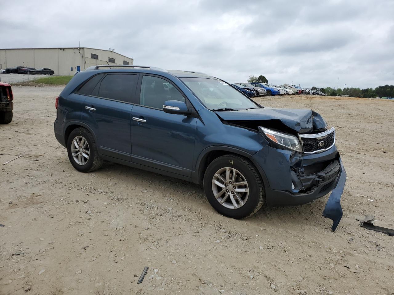 2014 KIA SORENTO LX - Image 4