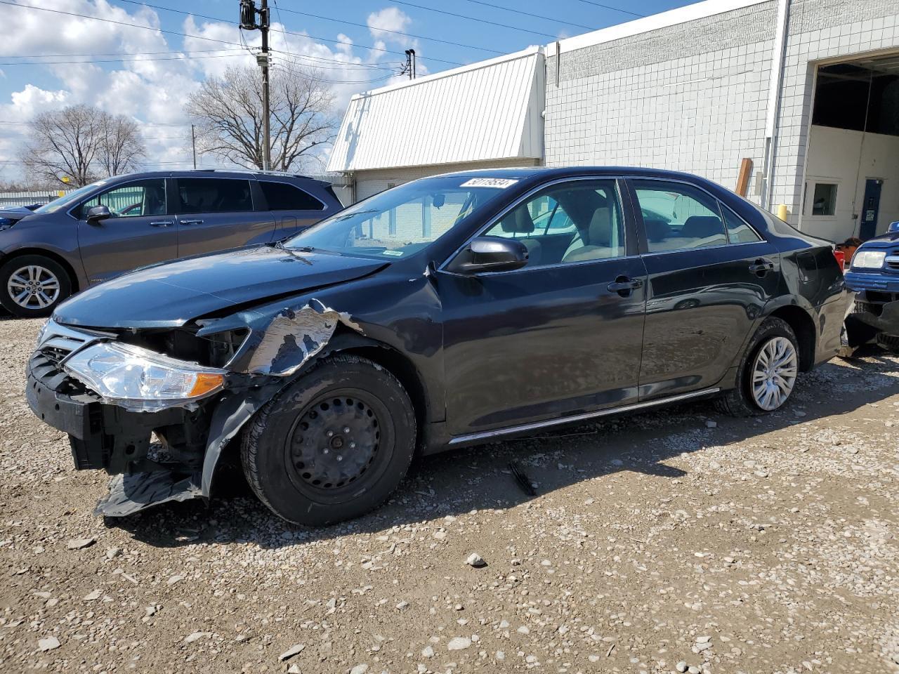 2014 TOYOTA CAMRY L