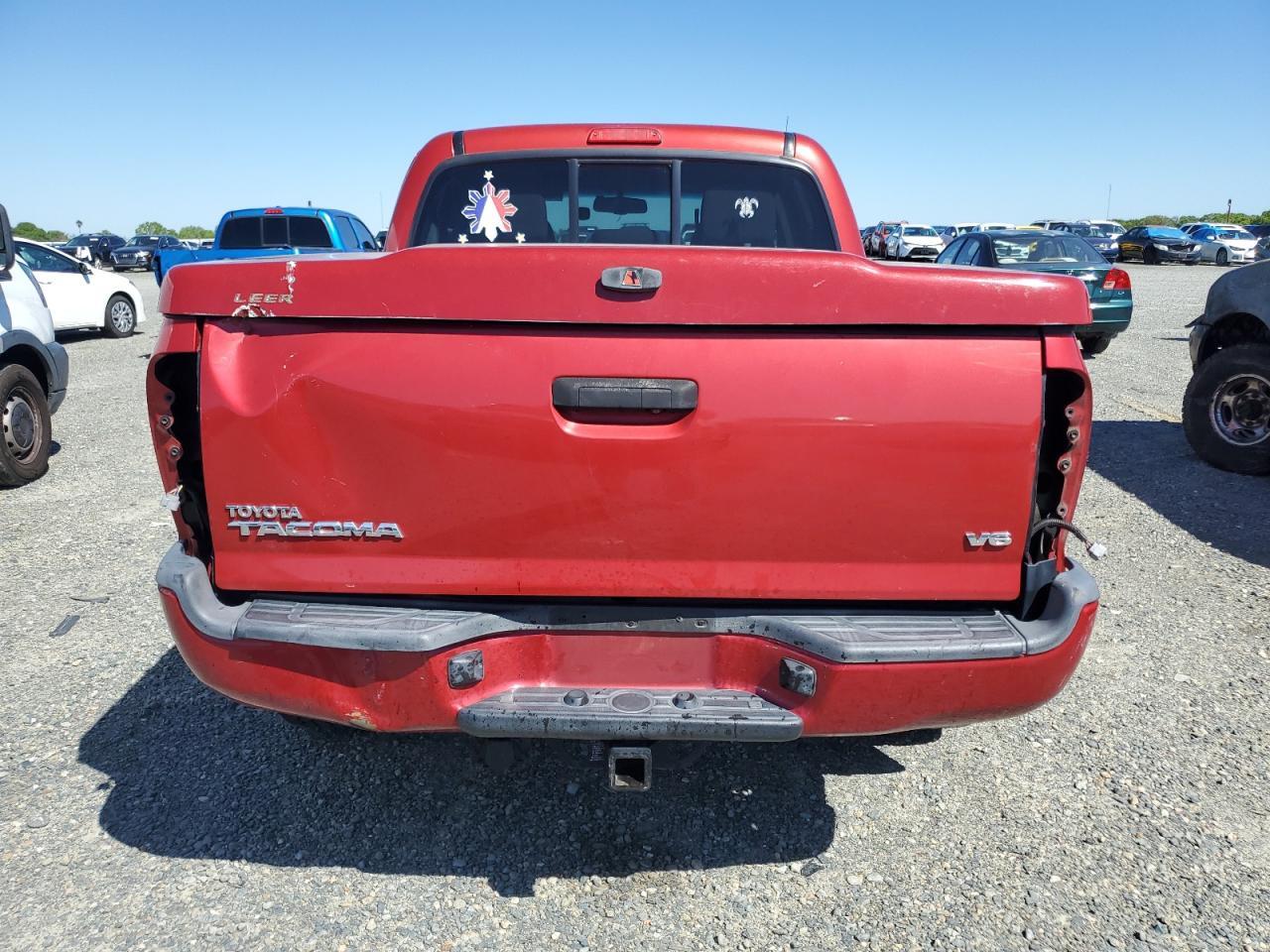 2013 TOYOTA TACOMA DOU - Image 6