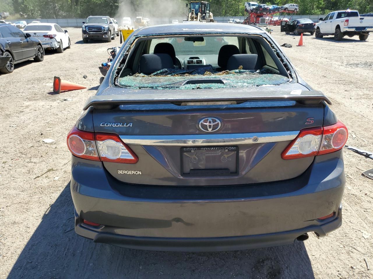2013 TOYOTA COROLLA BA - Image 6