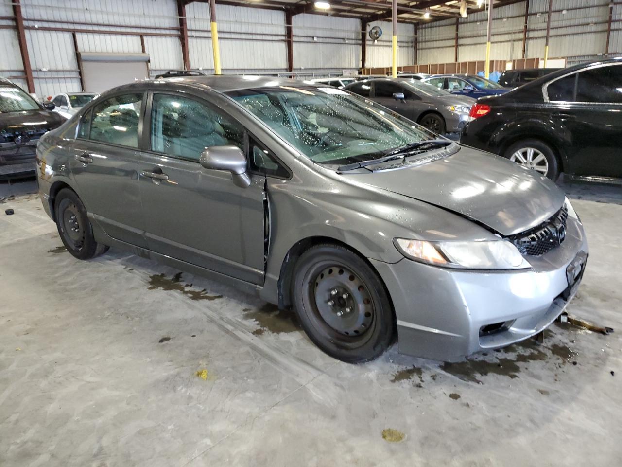 2011 HONDA CIVIC LX - Image 4