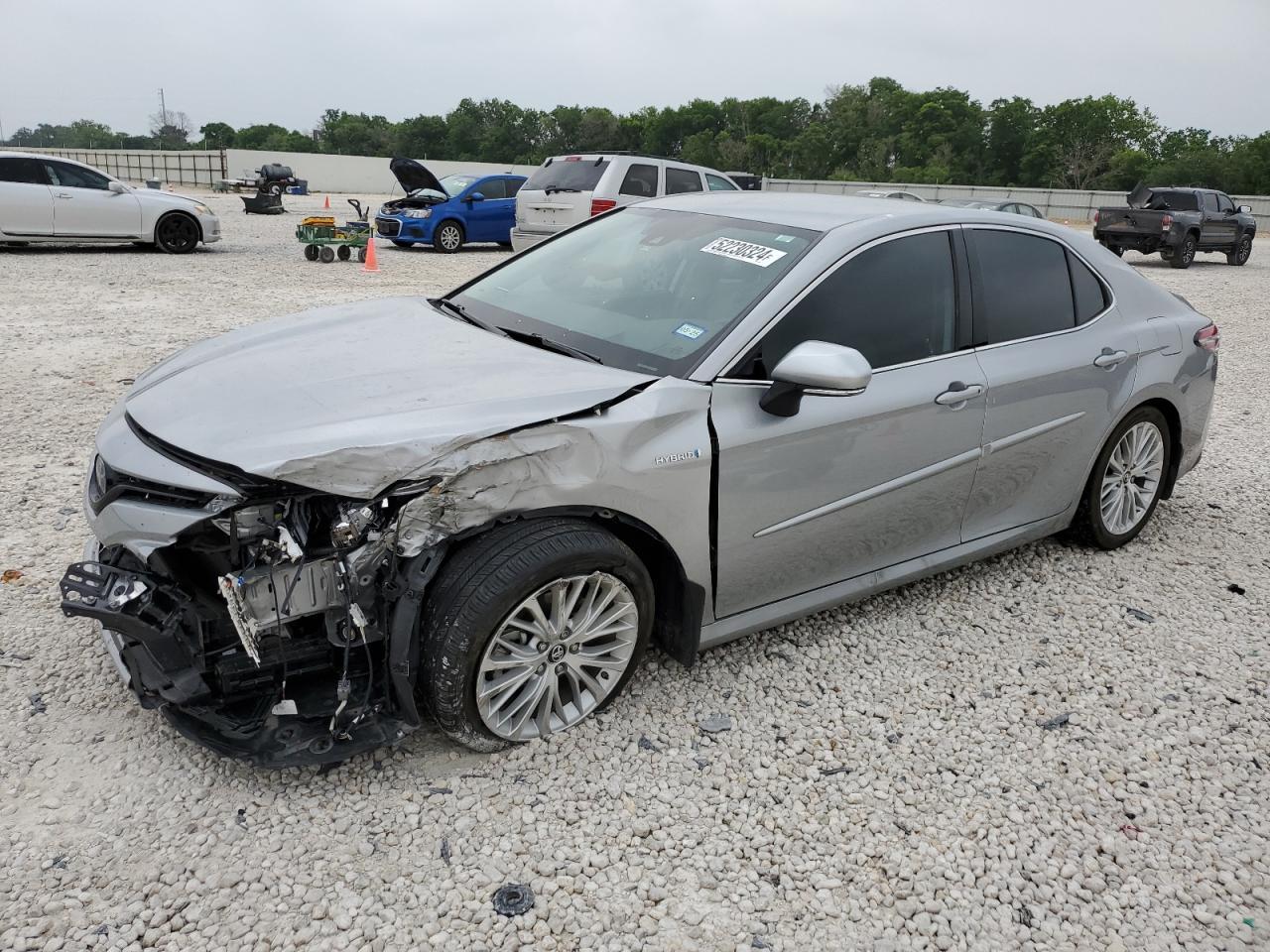 2019 TOYOTA CAMRY HYBR car image