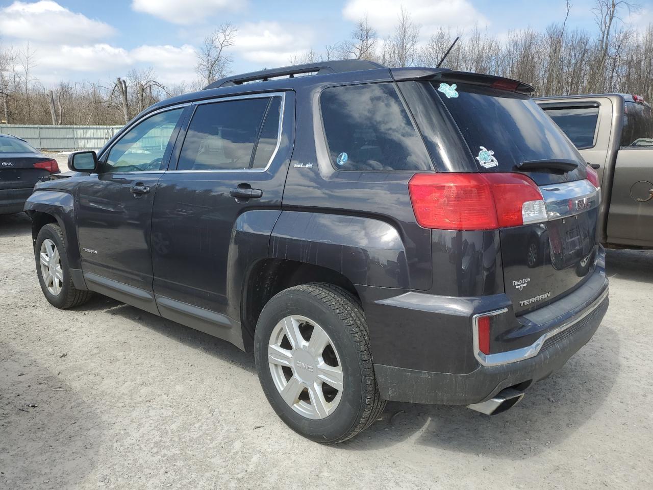 2016 GMC TERRAIN SL - Фото 2