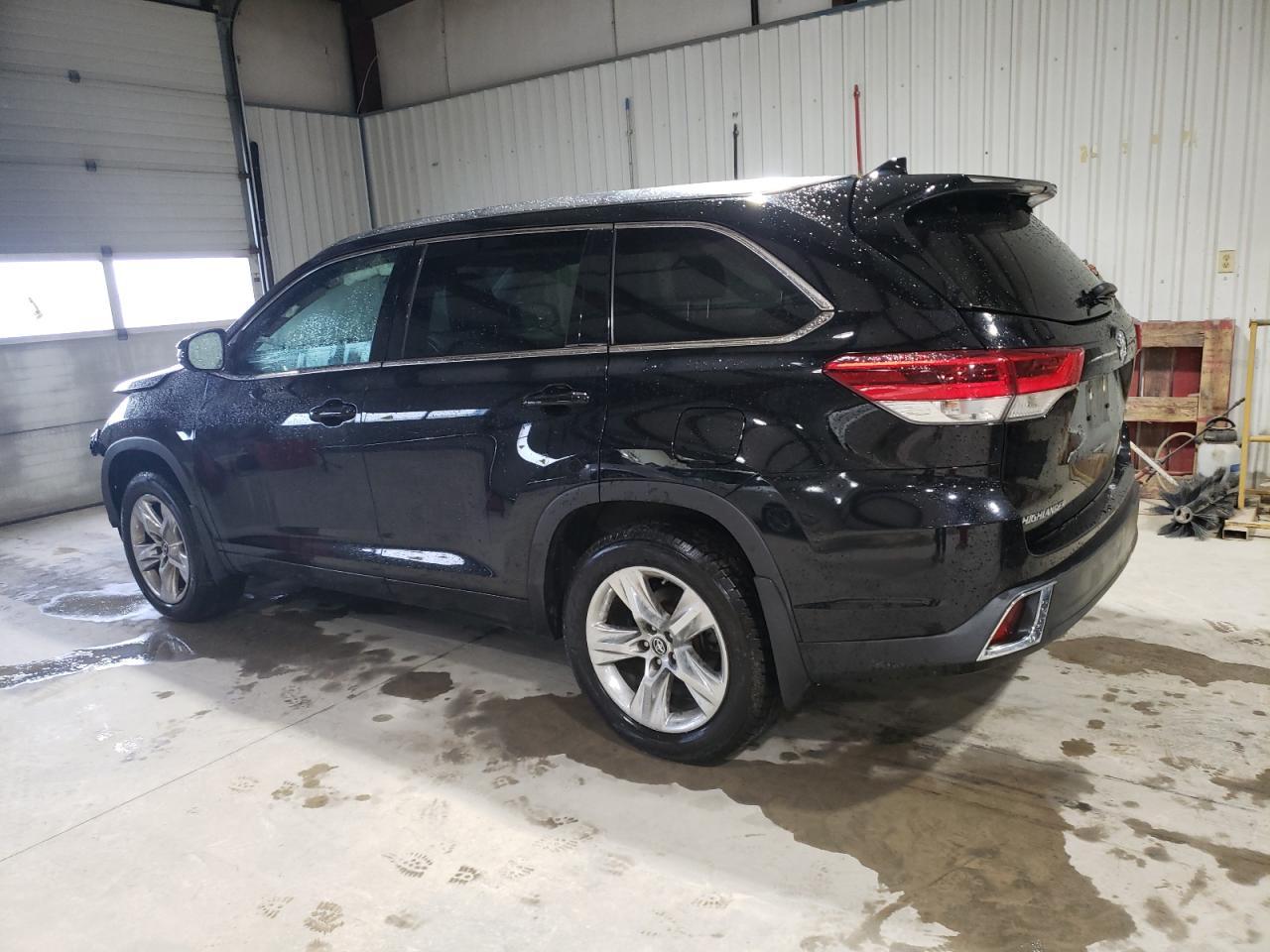 2018 TOYOTA HIGHLANDER - Фото 2