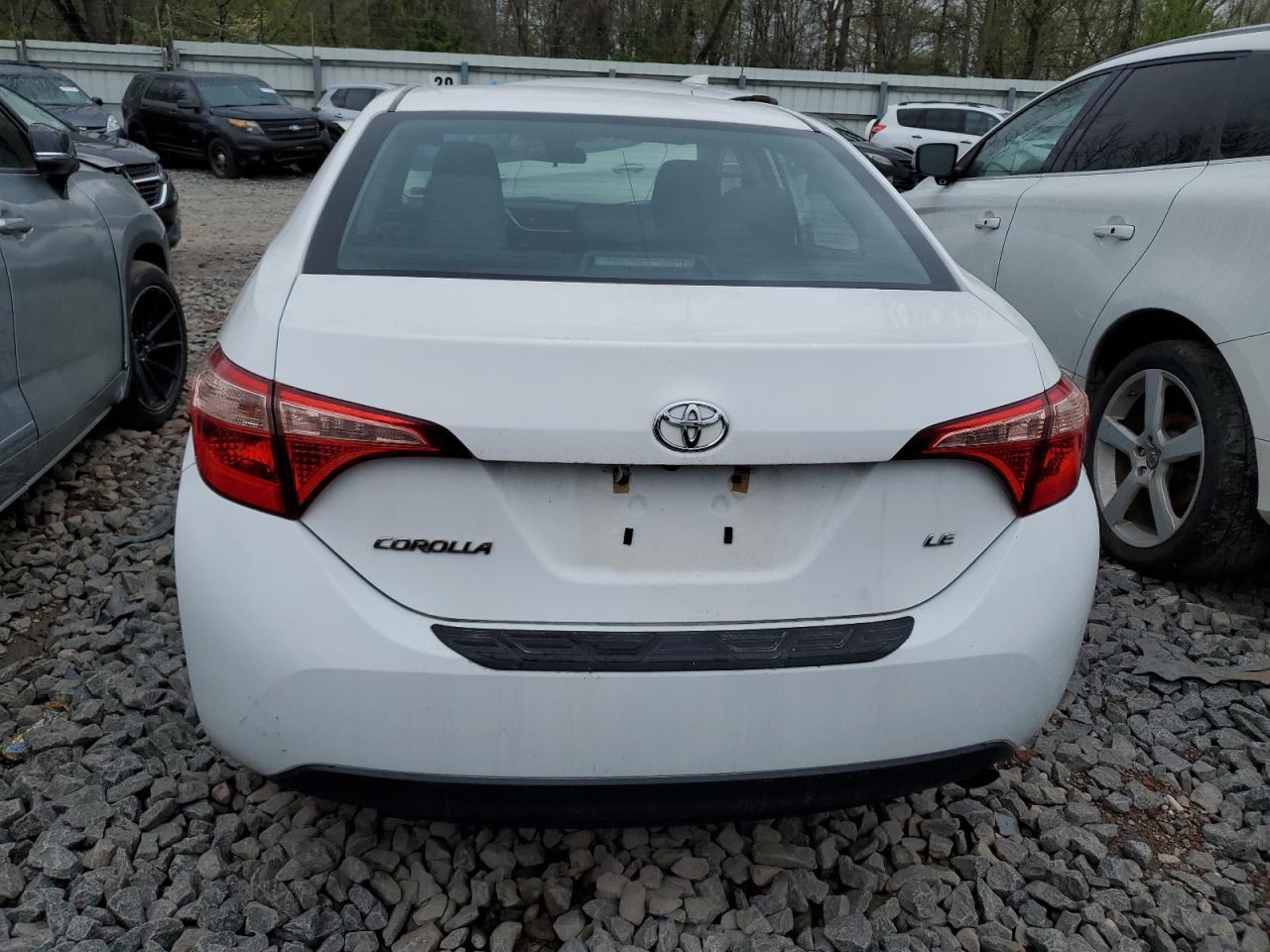 2019 TOYOTA COROLLA L - Image 6