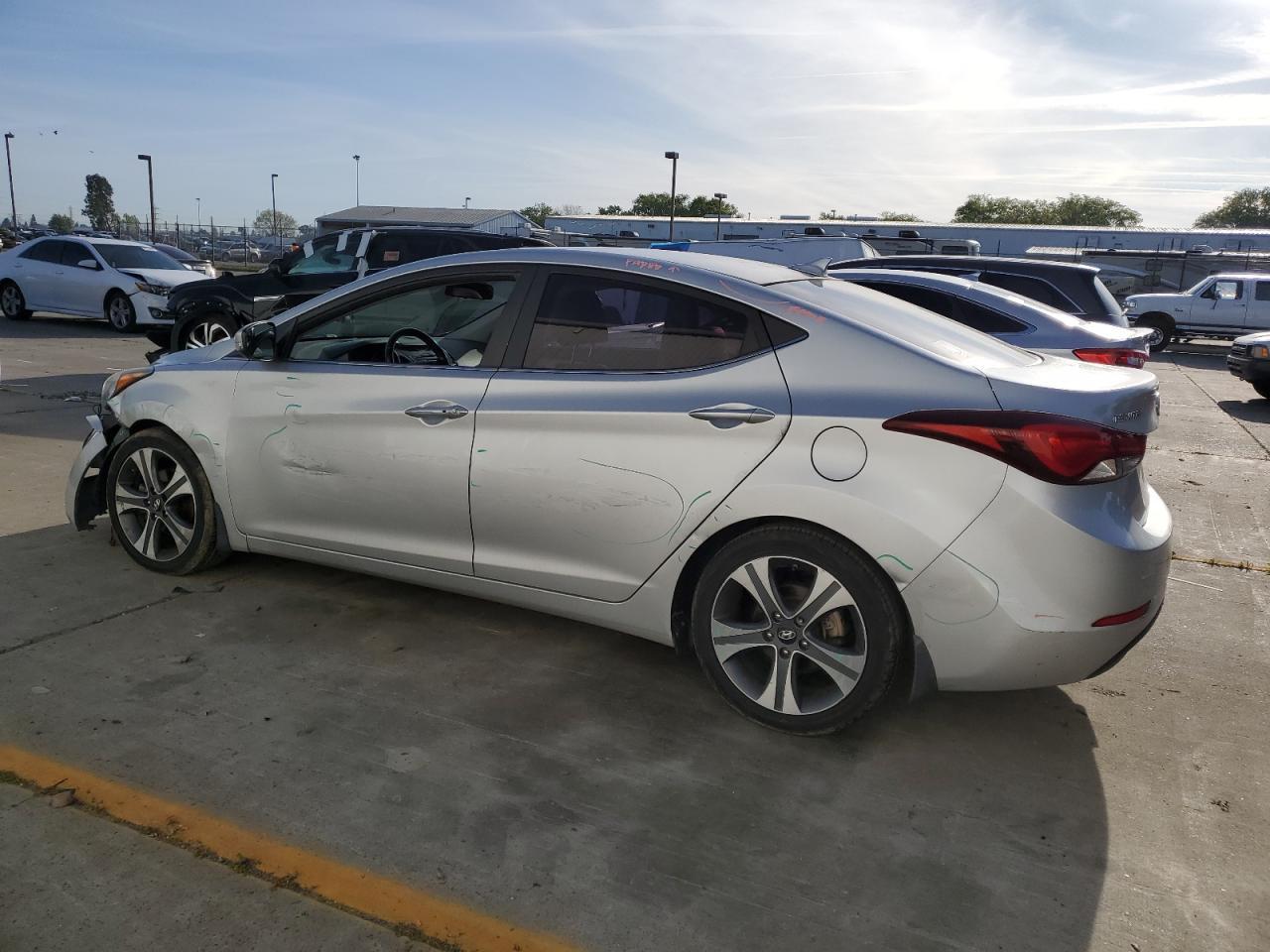 2015 HYUNDAI ELANTRA SE - Фото 2