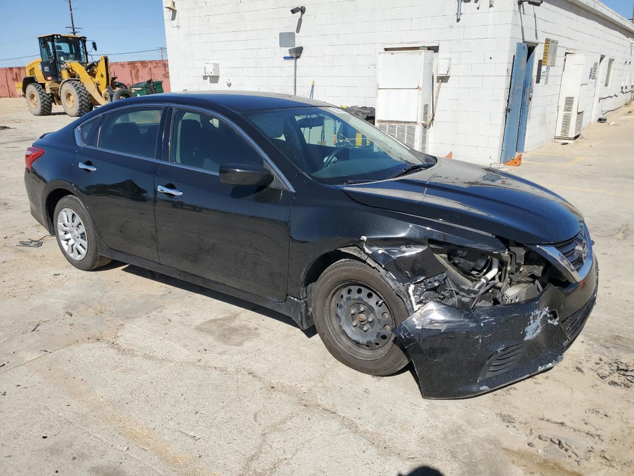 2017 NISSAN ALTIMA 2.5 - Фото 4