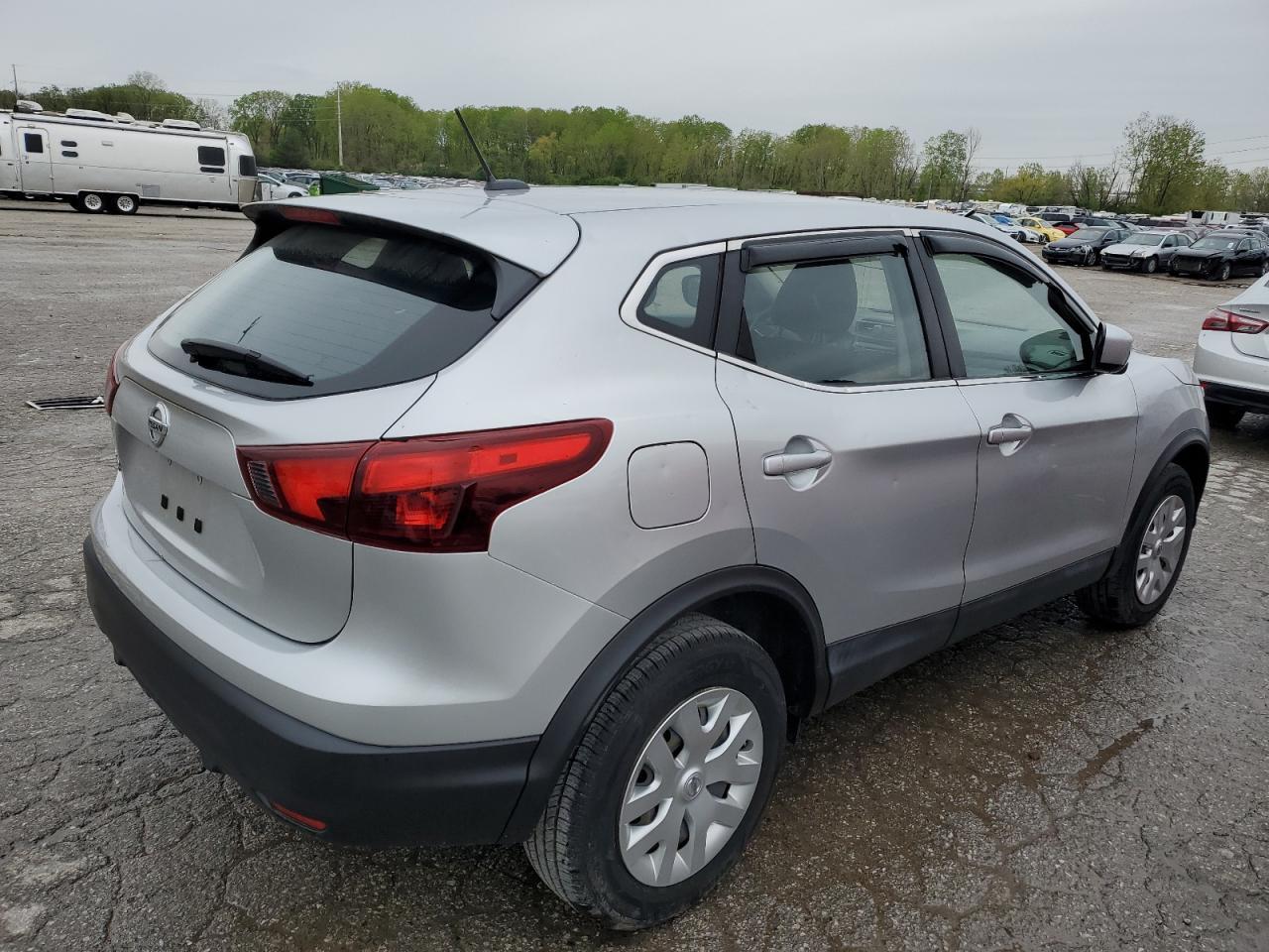 2018 NISSAN ROGUE SPOR - Фото 3