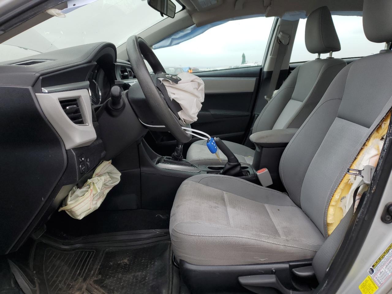 2015 TOYOTA COROLLA L - Фото 7
