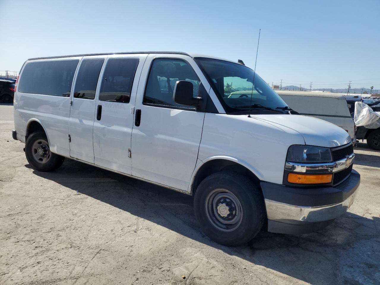 2017 CHEVROLET EXPRESS G3 - Фото 4