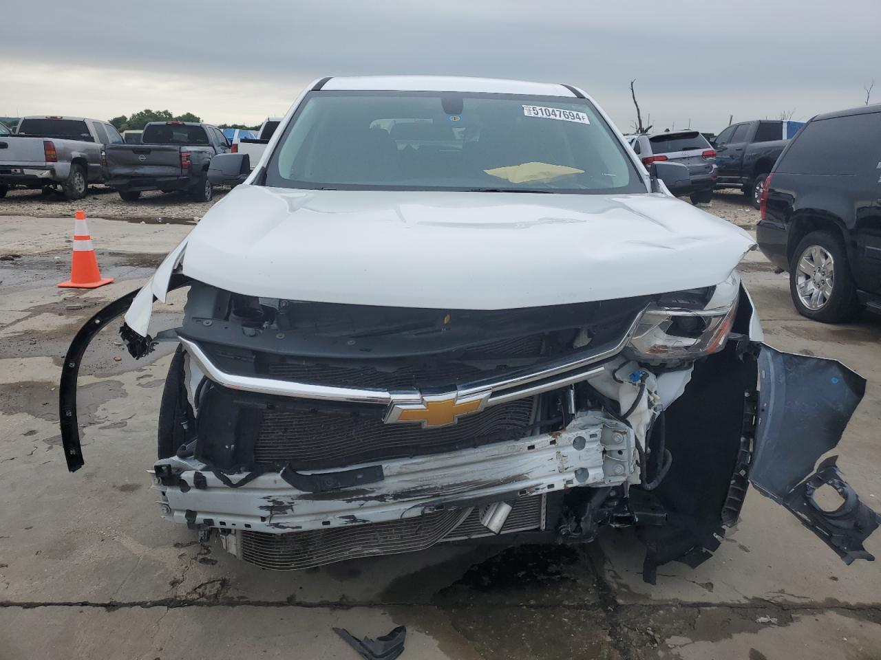 2021 CHEVROLET TRAVERSE L - Фото 5