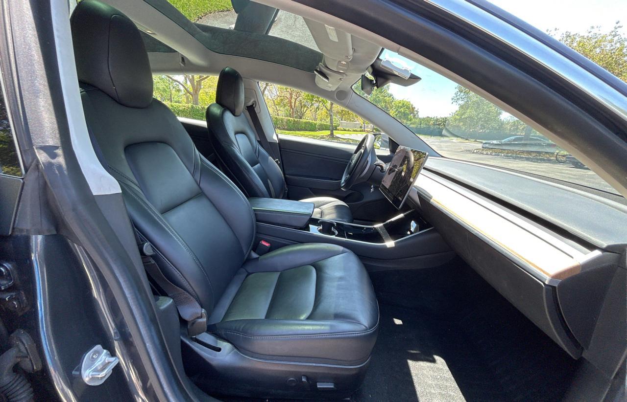 2019 TESLA MODEL 3 - Фото 5
