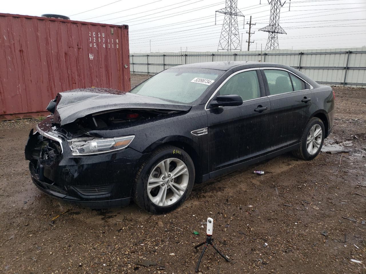 2018 FORD TAURUS SE car image