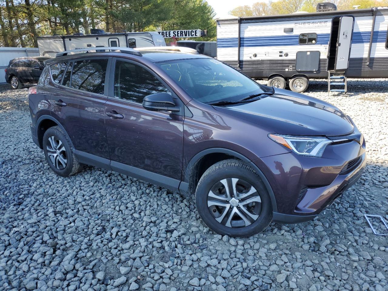 2018 TOYOTA RAV4 LE - Image 4