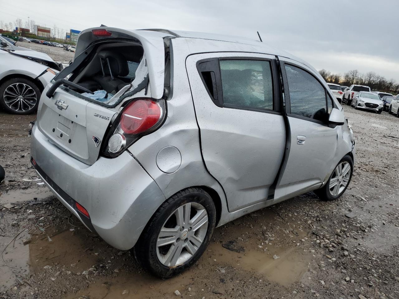 2014 CHEVROLET SPARK 1LT - Фото 3