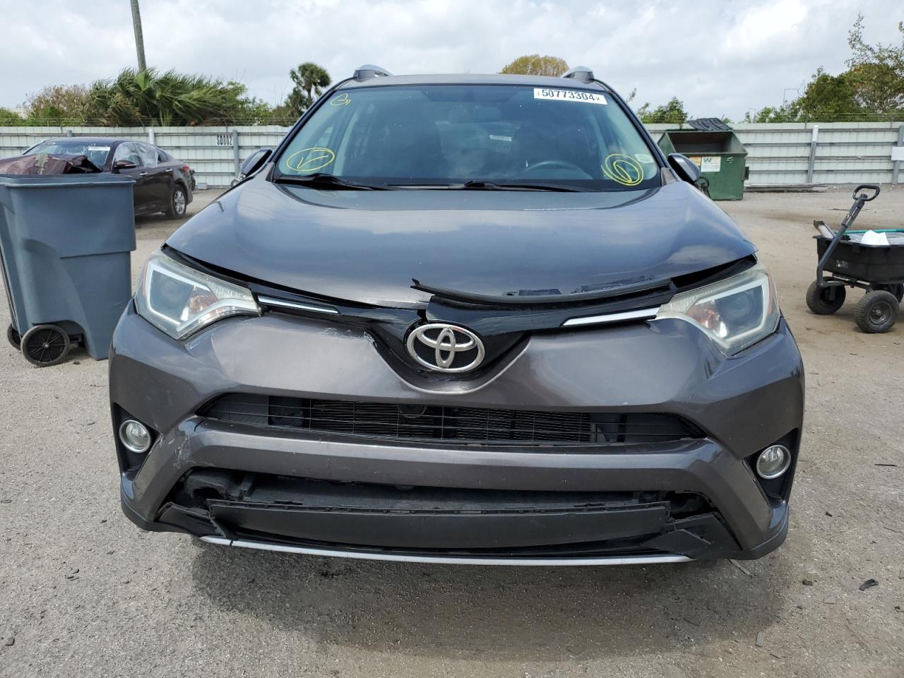 2016 TOYOTA RAV4 XLE - Image 5