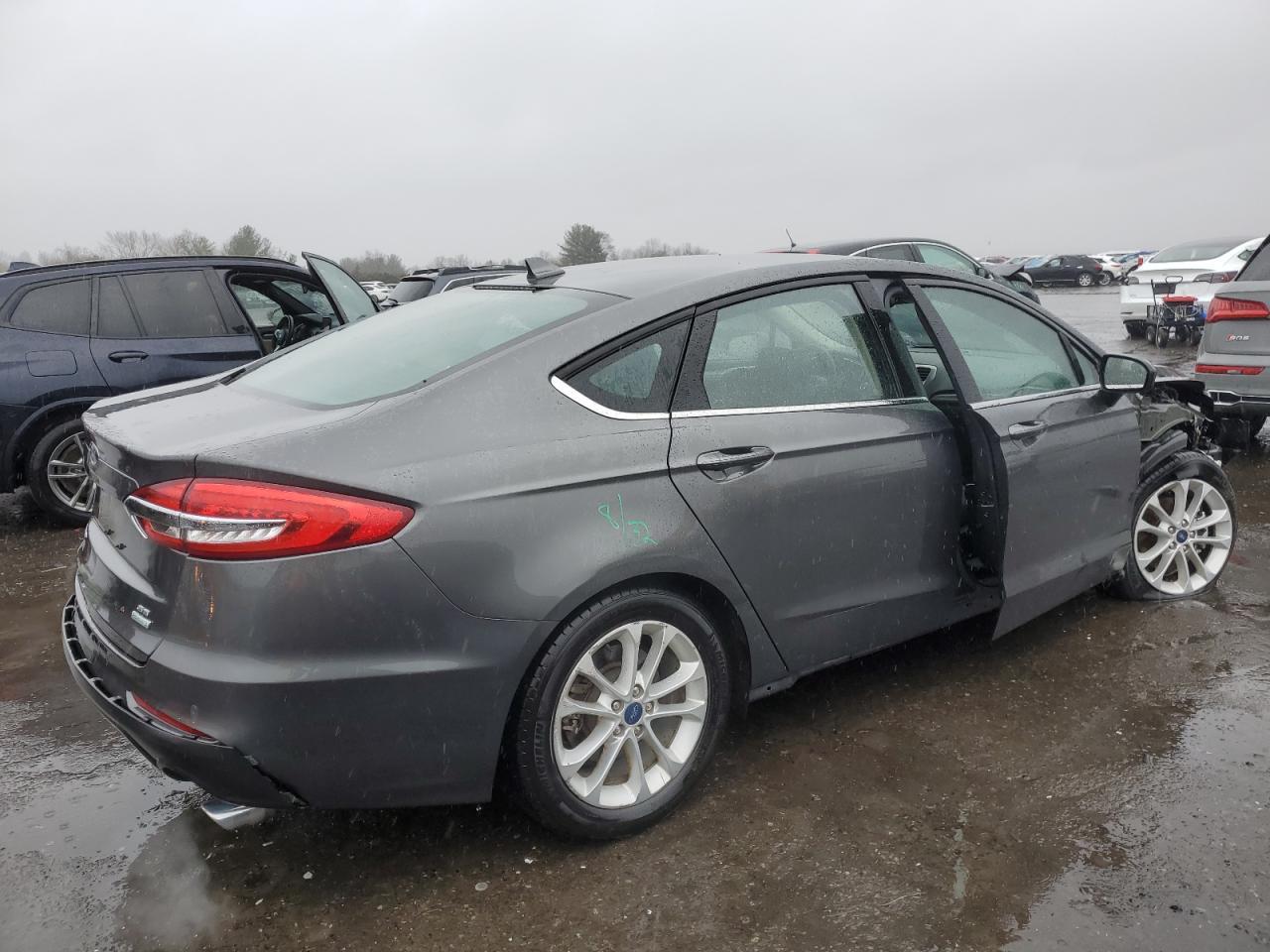 2020 FORD FUSION SE - Image 3