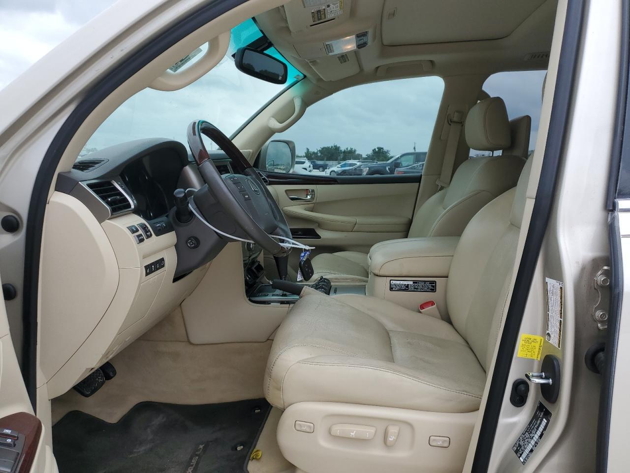 2015 LEXUS LX 570 - Фото 7