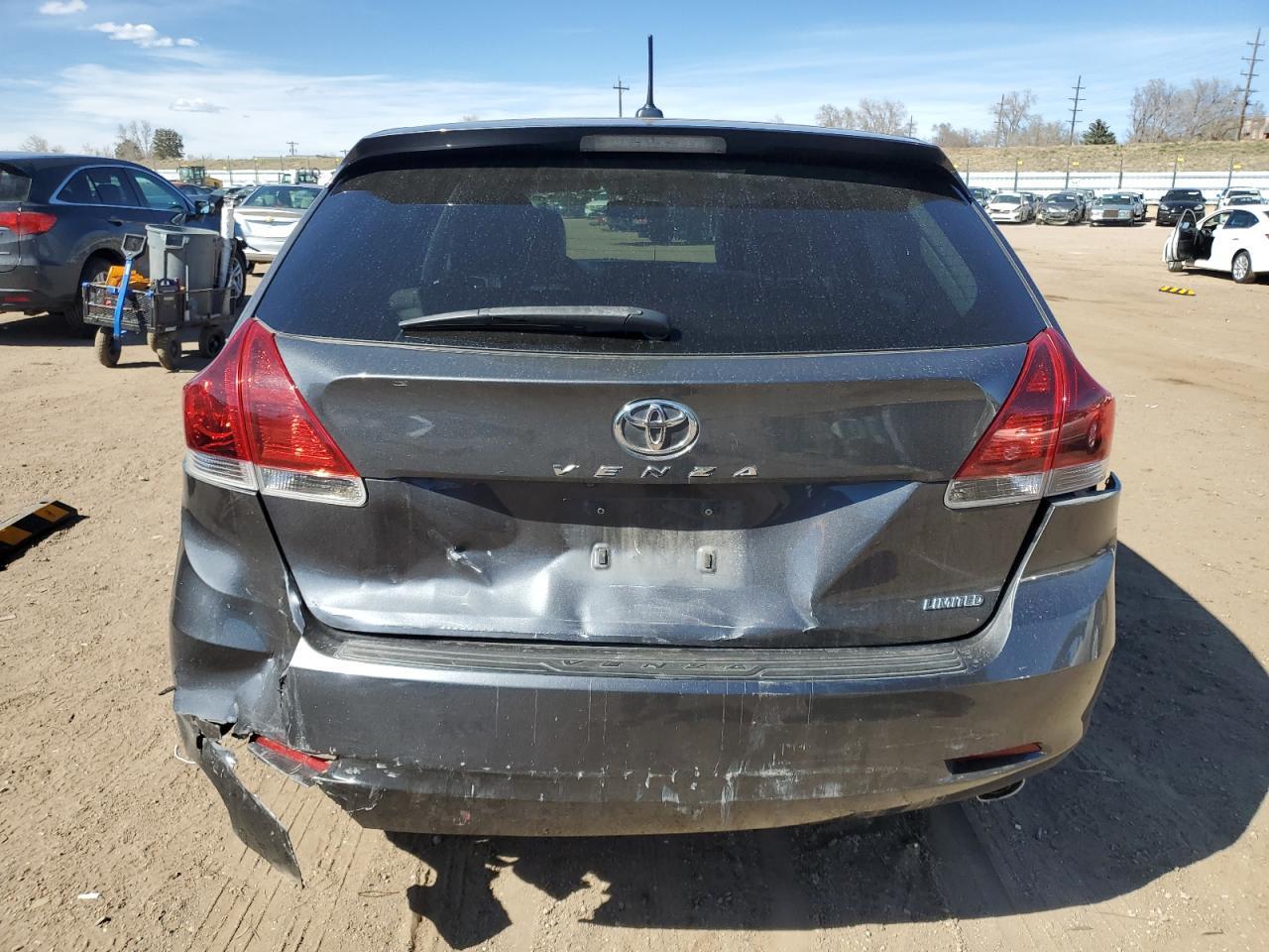 2013 TOYOTA VENZA LE - Фото 6