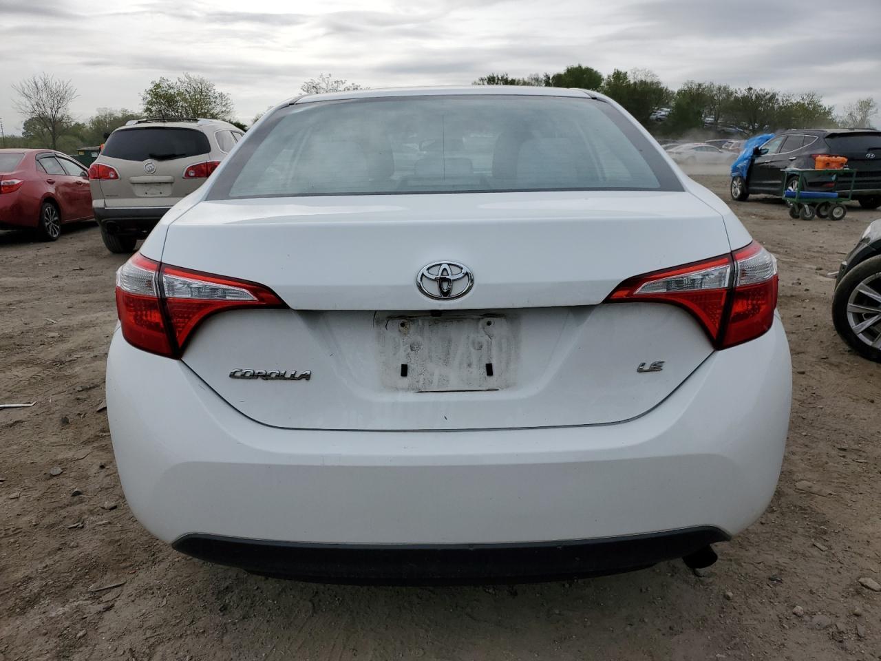2015 TOYOTA COROLLA L - Image 6