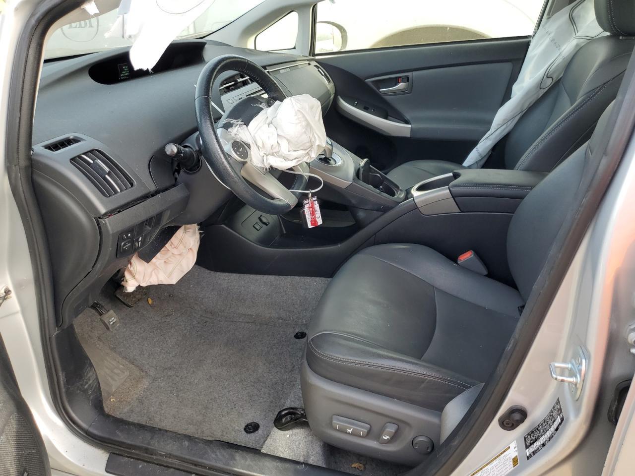 2015 TOYOTA PRIUS - Фото 7