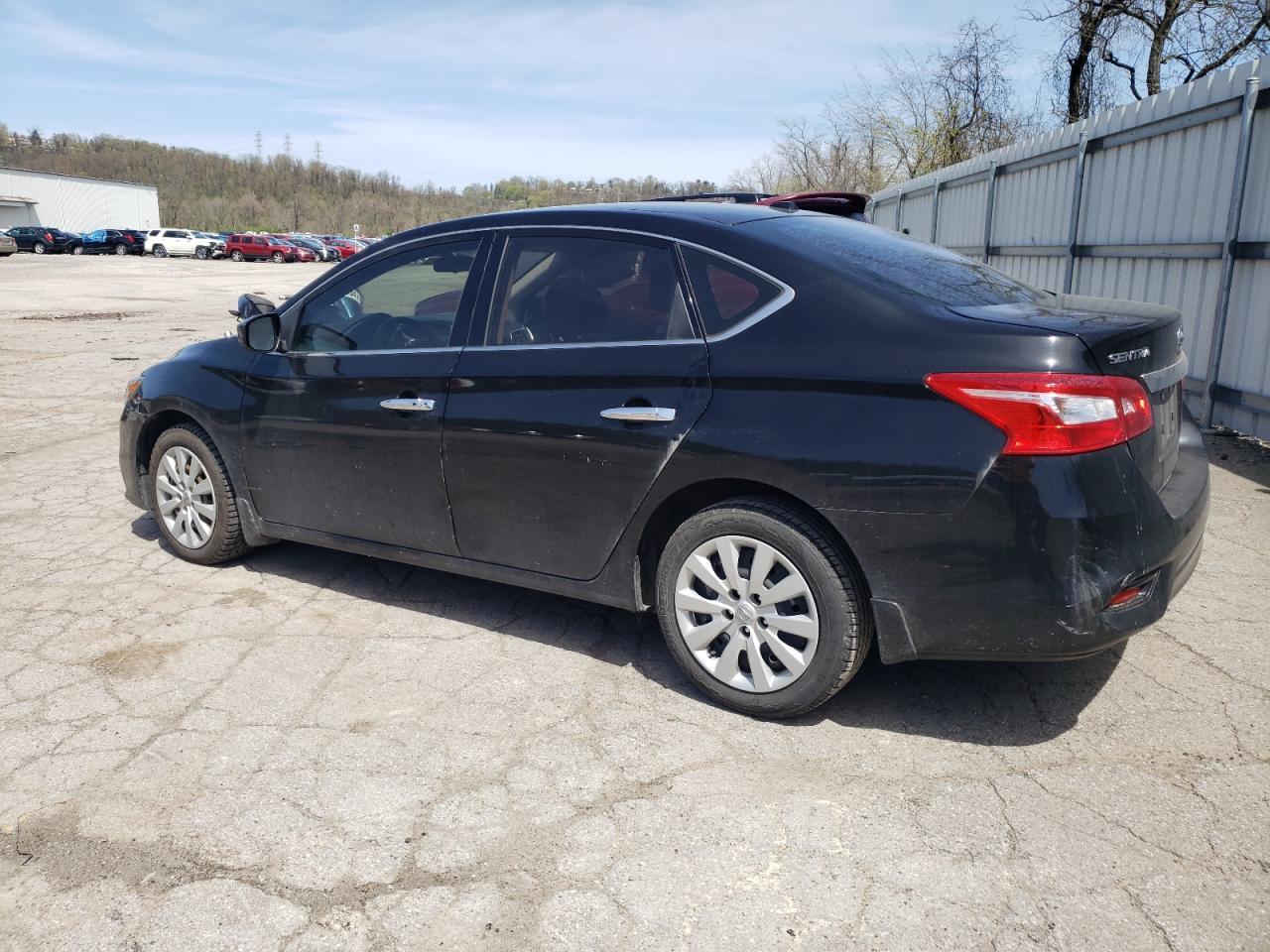 2017 NISSAN SENTRA S - Фото 2
